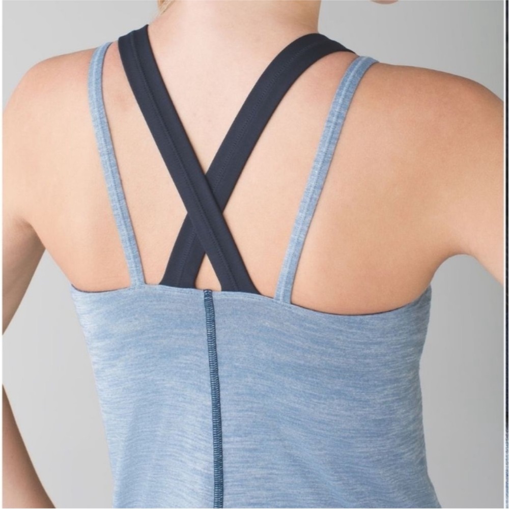 Lululemon run for gold heathered denim and navy tank